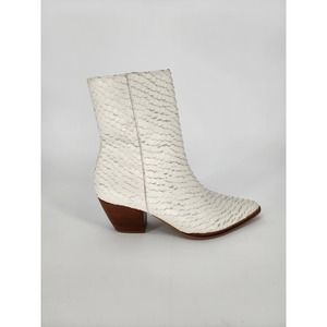 Mattise Caty White Snake Embossed Leather Western Inspired Booties Size 8M